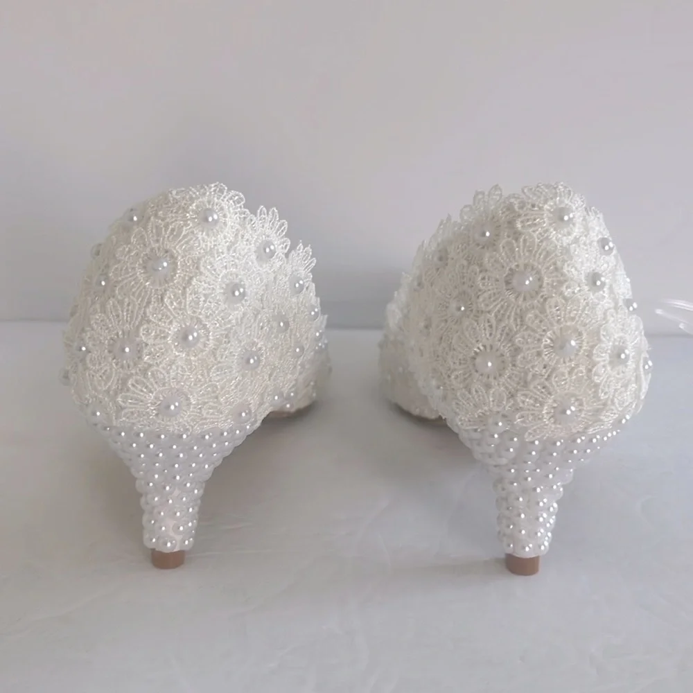 Crystal Queen Bridal White Lace Pearl Kitten Heels Wedding Pumps Size 40 8.5 US - Picture 12 of 15